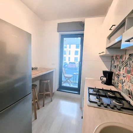 Apartment Cosy Near Mall Plaza