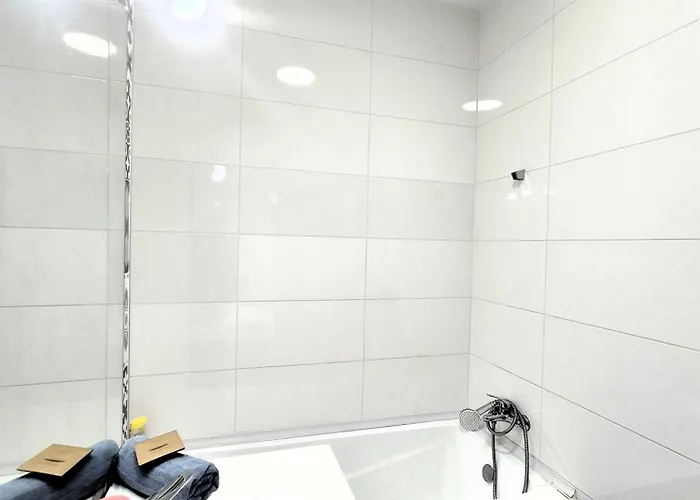 Cosy Near Mall Plaza Apartamento Bucareste