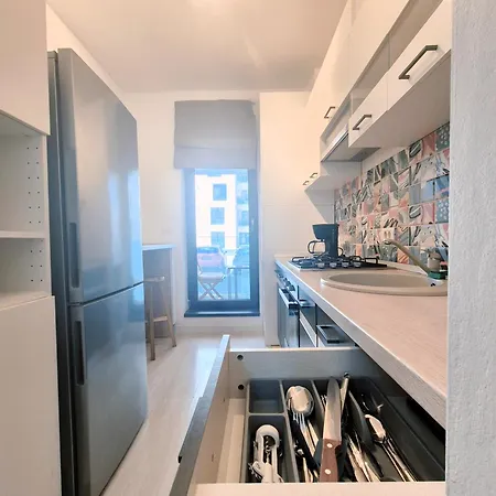 Cosy Near Mall Plaza