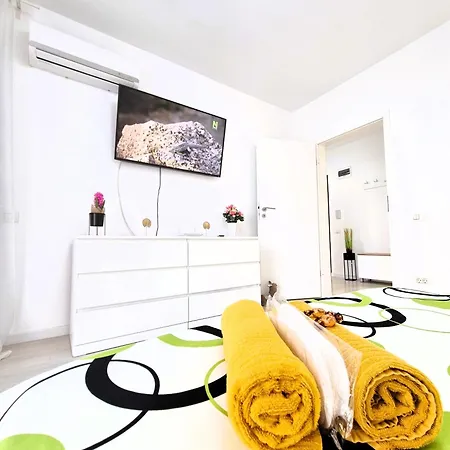 Cosy Near Mall Plaza